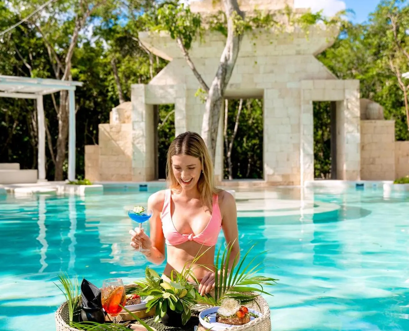 ***** Hotel The Yellow Nest Tulum Mexico
