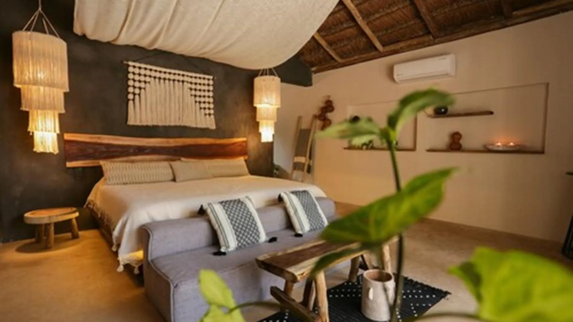 ***** Hotel The Yellow Nest Tulum Mexico