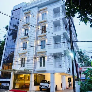 Sreepathi Mayoogha Guruvayur